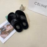 CEL Triomphe Shearling Slides – Slide