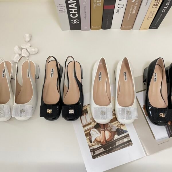 MIU Crystal Logo Slingback Pumps - Heels