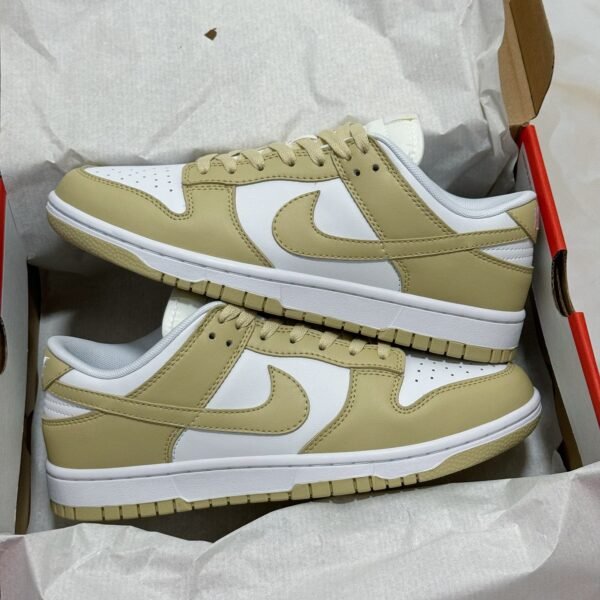 NK Dunk Low - Sneakers