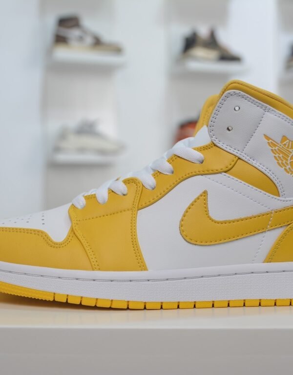 NK Air Jordan 1 Mid – Baskets