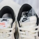 NK SB Dunk Low x Supreme – Sneakers – Black