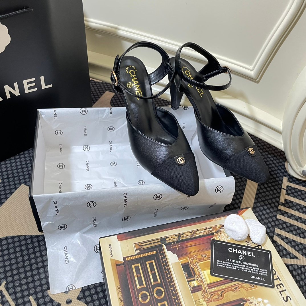 CC Slingback Pumps Black Satin - Heels