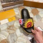 LV Pool Pillow Comfort – Slides