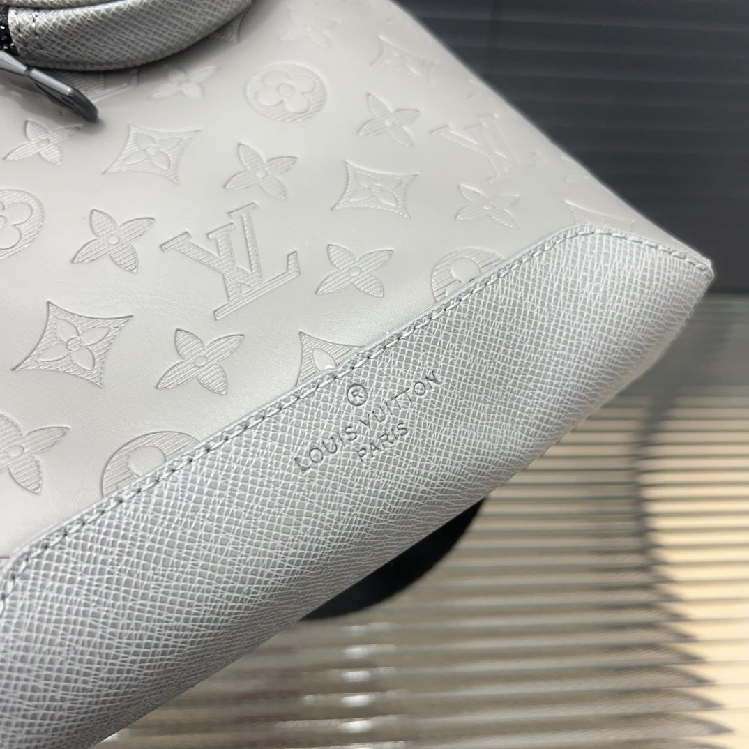 LV Chalk Sling Bag Monogram - Bag - Image 6