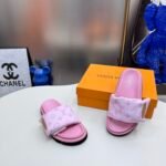 LV Waterfront Pink Monogram – Slide
