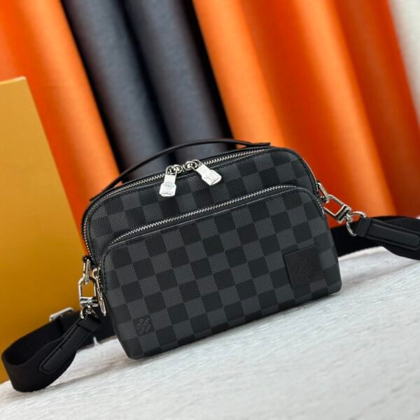LV District PM Damier Graphite - Bag