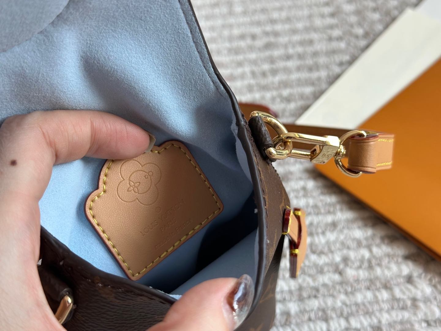 LV Papillon BB Monogram - Bag - Image 9