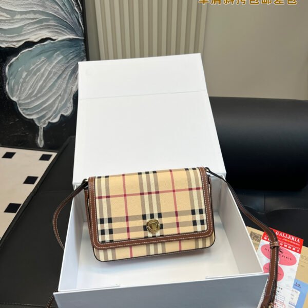 BBR Vintage Check Note Bag Beige Check - Bag