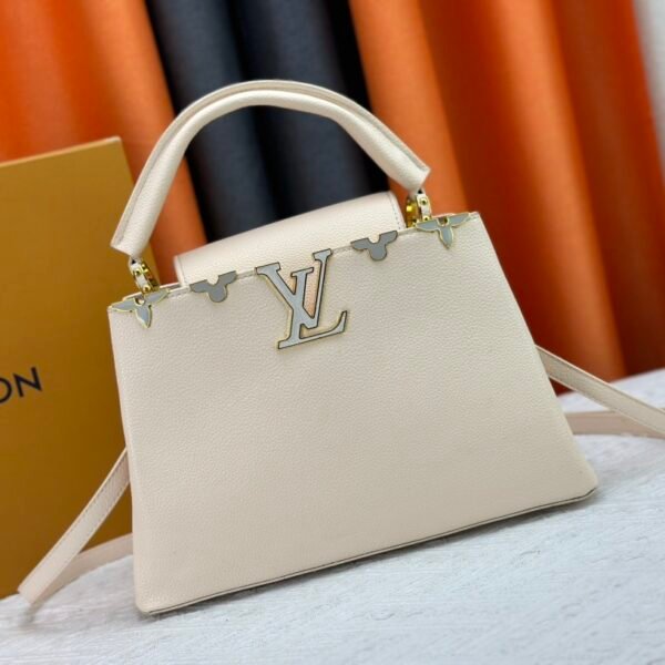LV Capucines - Bag