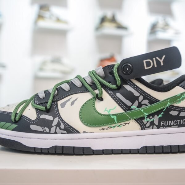 NK Dunk Low Scrap - Sneakers
