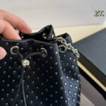 PR Studded Bucket Bag – Borsa