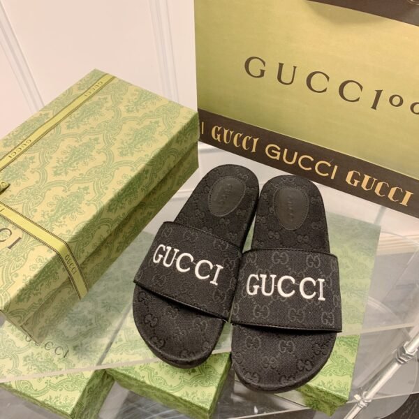 GG Pursuit Black GG Canvas - Slides