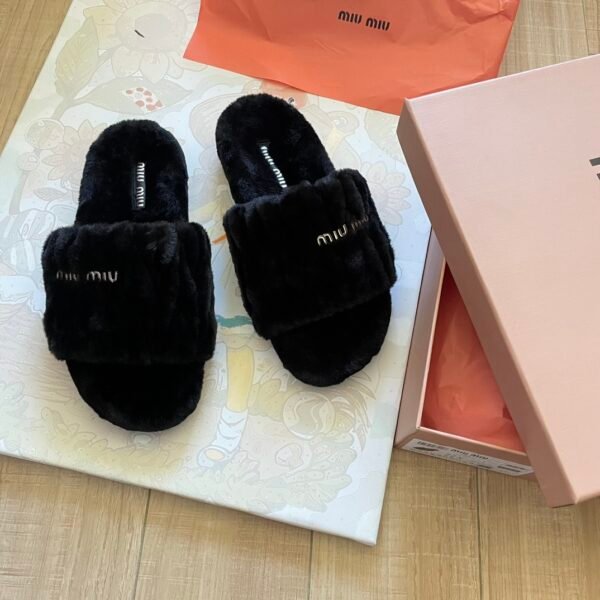 MIU Faux Fur Slides - Slides