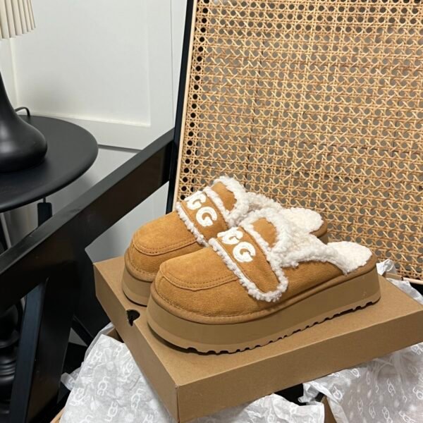 UGG Maxi Slide - Slides