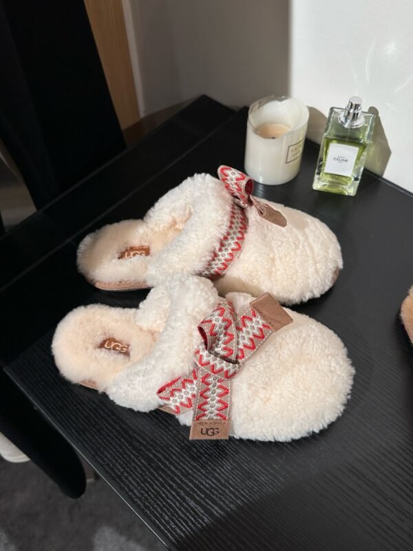 UGG Tasman Bow – Claquettes