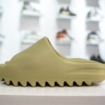 AD Yeezy Slide – Slides – Green