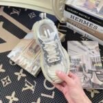 BAL Track 3 38 White/Grey – Sneaker