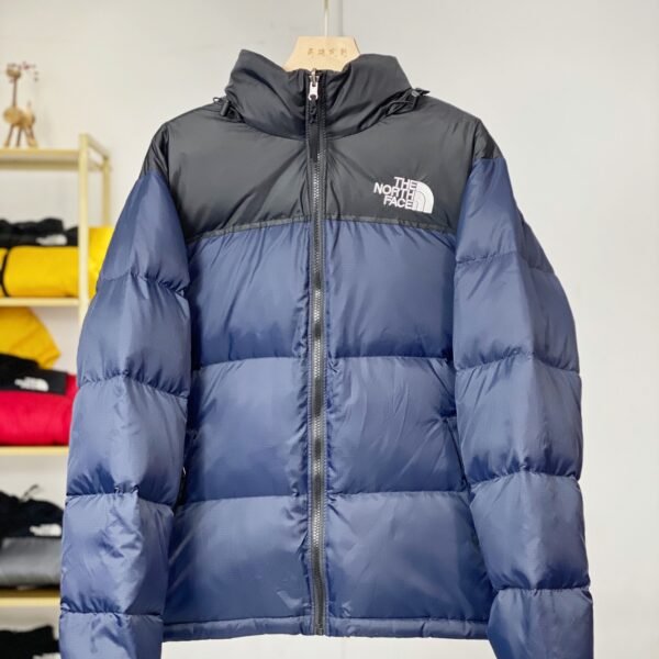 ```plaintext
TNF 1996 Retro Nuptse Jacket - Jacket
```
