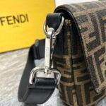 FD Baguette Zucca Canvas – Bag – Tan