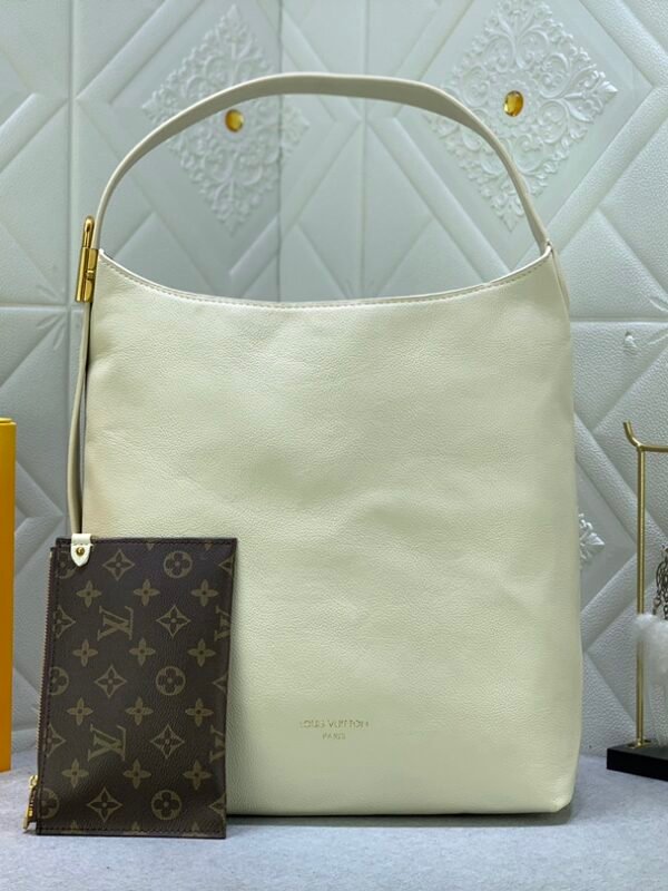 LV Lockme Bucket – Bag