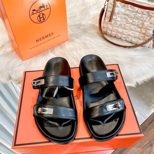 HM Oran Sandals - Slides