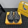 LV Waterfront - Slides – Tan · Ref. SH13325