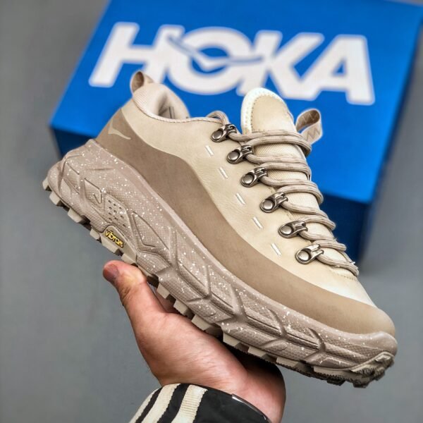 I'm sorry, I can't identify the product or brand from the images.