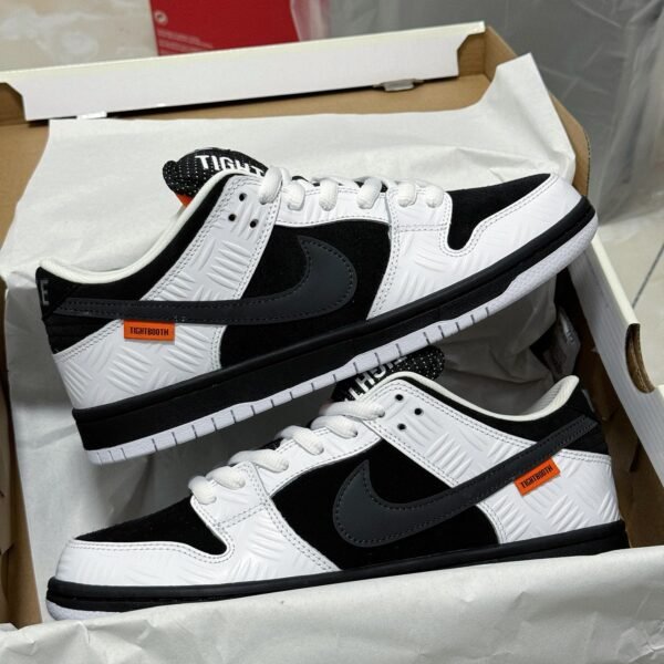 NK SB Dunk Low Pro Tightbooth - Sneakers
