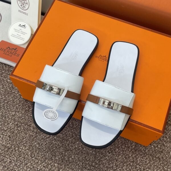 HM Oran - Sandals