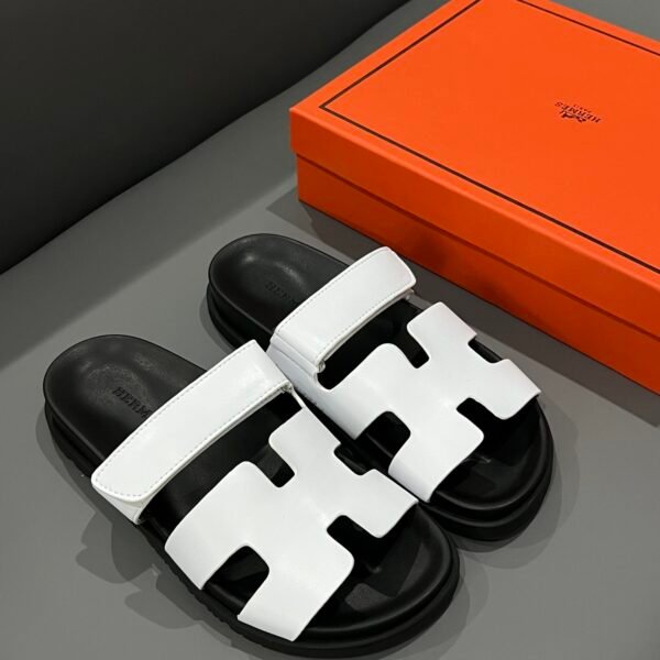 HM Izmir - Sandals