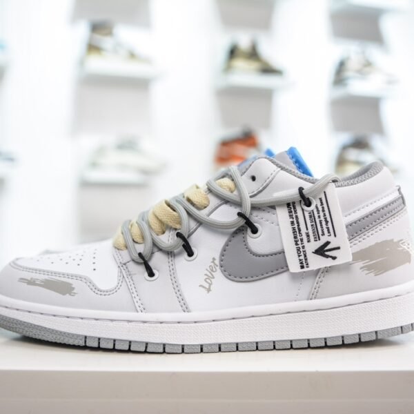 NK Air Jordan 1 Low OG SP Fragment x Travis Scott - Sneakers