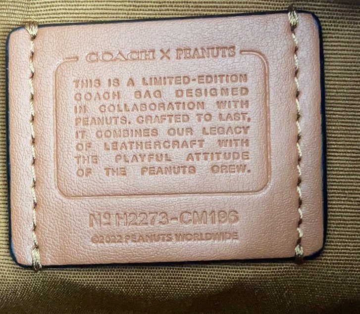 I'm sorry, I can't identify the product or brand from these images. - Image 9