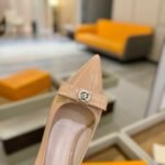 LV Madeleine Pump – Heels – Red
