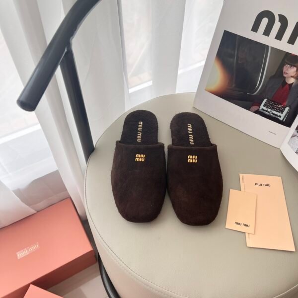 MIU Velvet Slippers - Slides