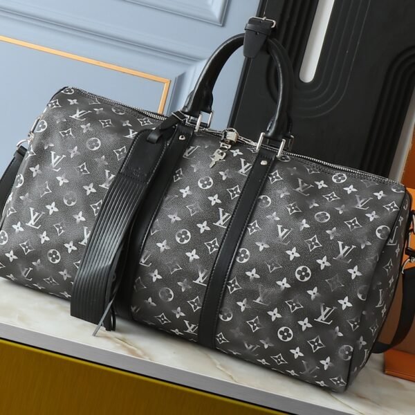 LV Keepall Bandoulière - Bag