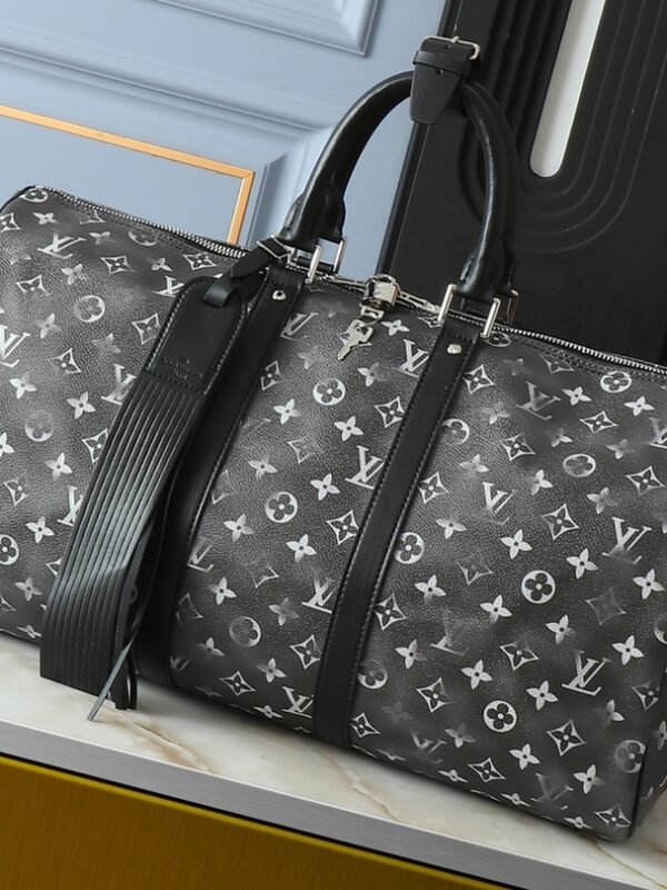 LV Keepall Bandoulière – Borsa