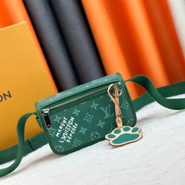 LV Outdoor Messenger - Bag
