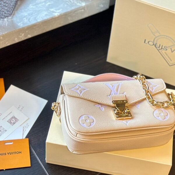 LV Pochette Metis Monogram Empreinte - Bag