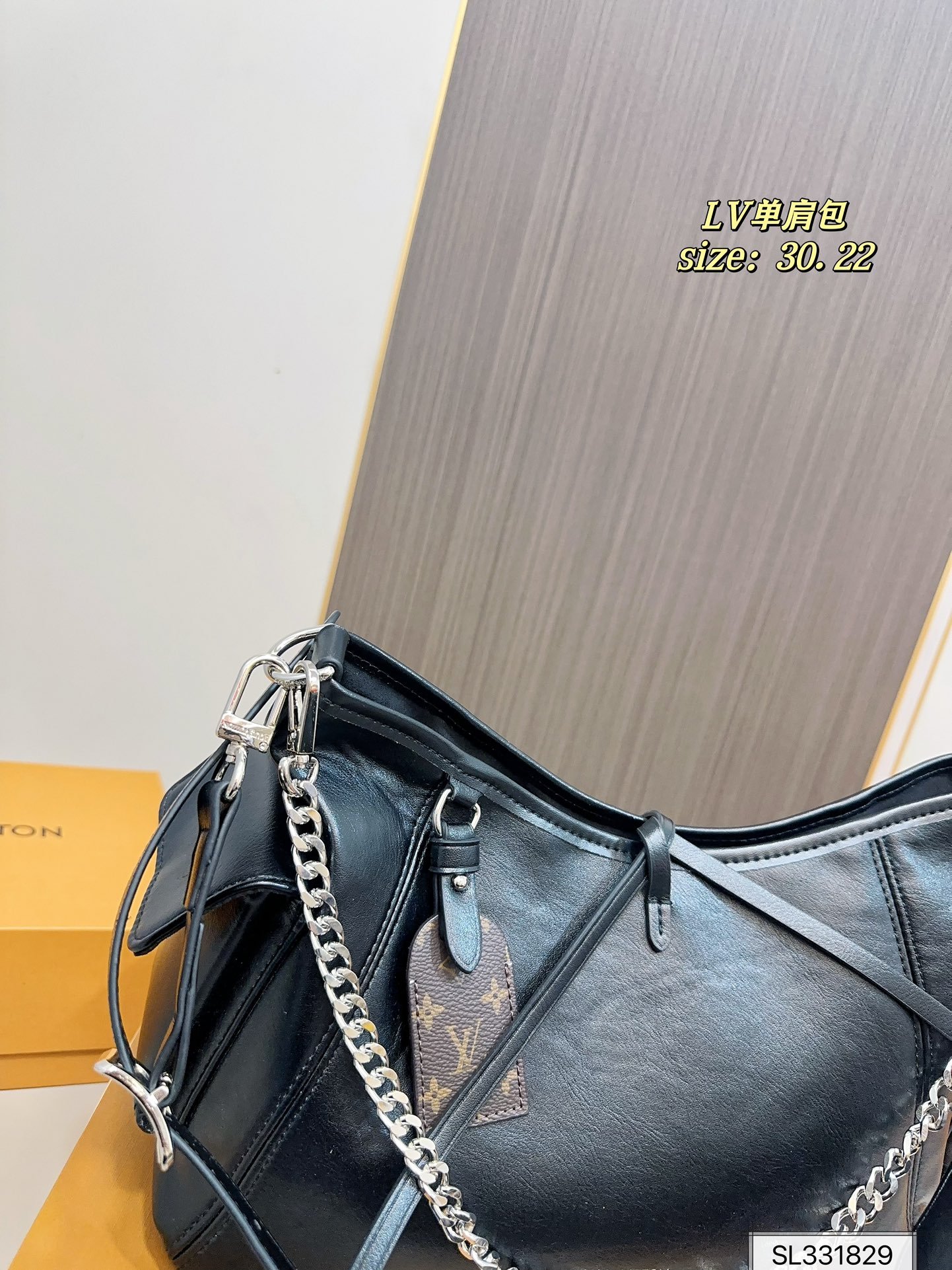 LV Loop GM Black Leather - Bag - Image 6