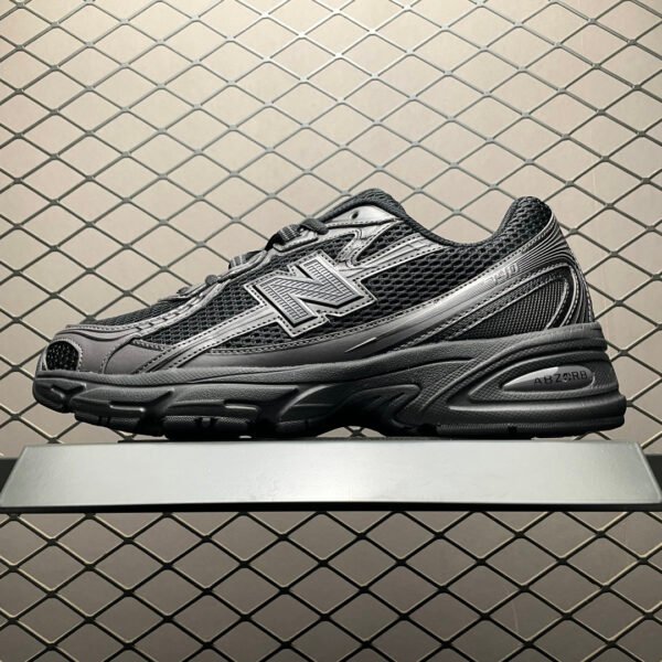 NB 2002R - Sneakers