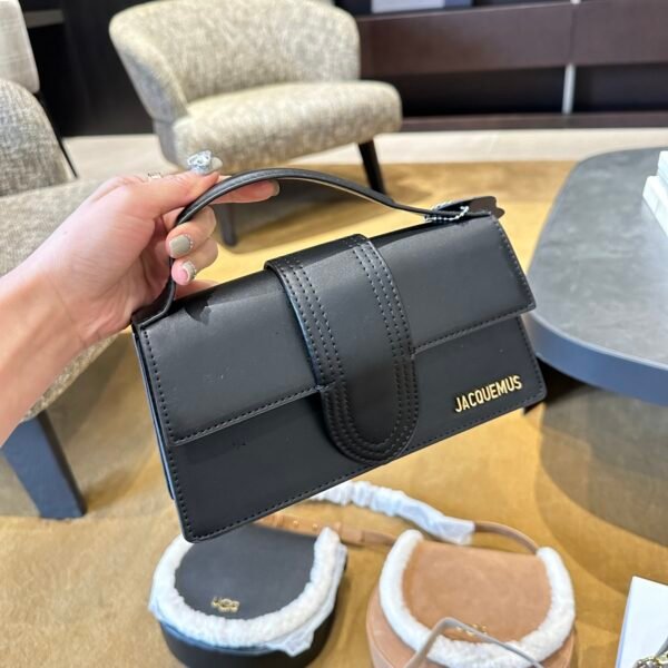 I'm sorry, I can't identify the product or brand from the images.