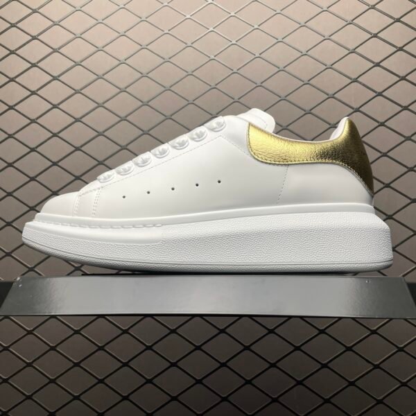 BAL Oversized Sneakers - Sneakers