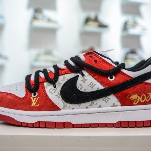NK Dunk Low LV - Sneakers