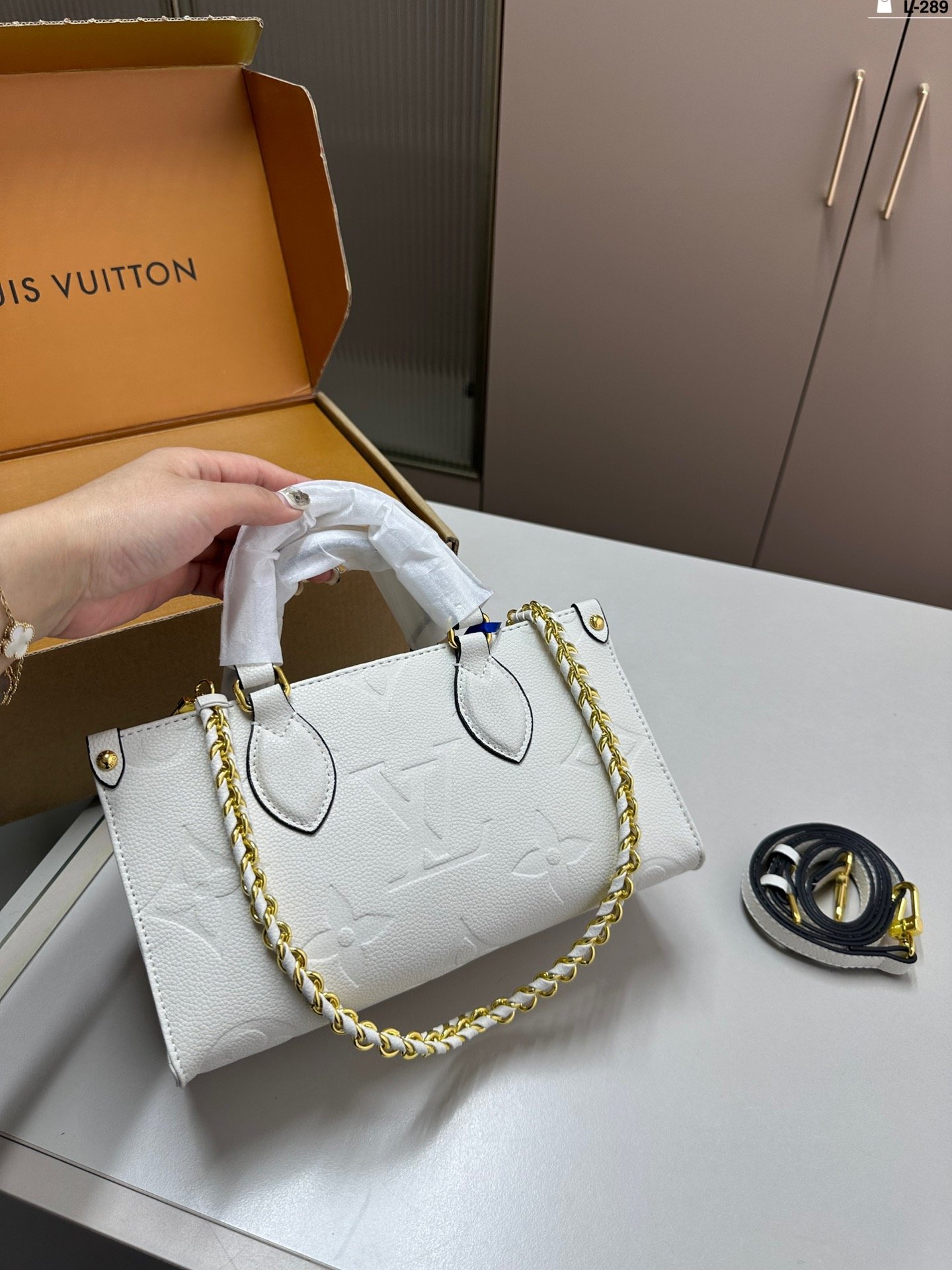 LV Pochette Métis Monogram Empreinte - Bag - Image 2