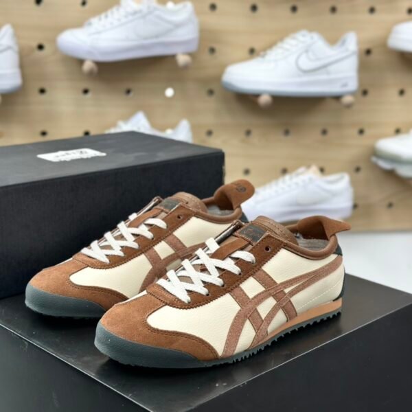 ```NK Mexico 66 - Sneakers```