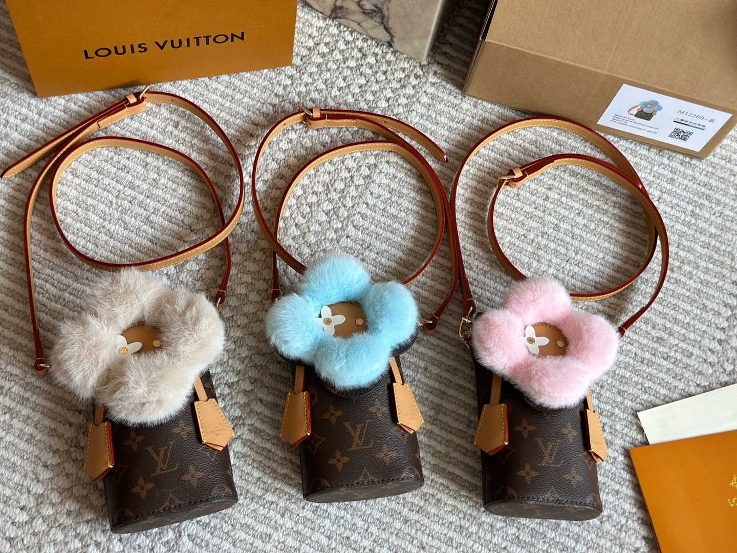 LV Nano Speedy Vivienne Monogram - Bag
