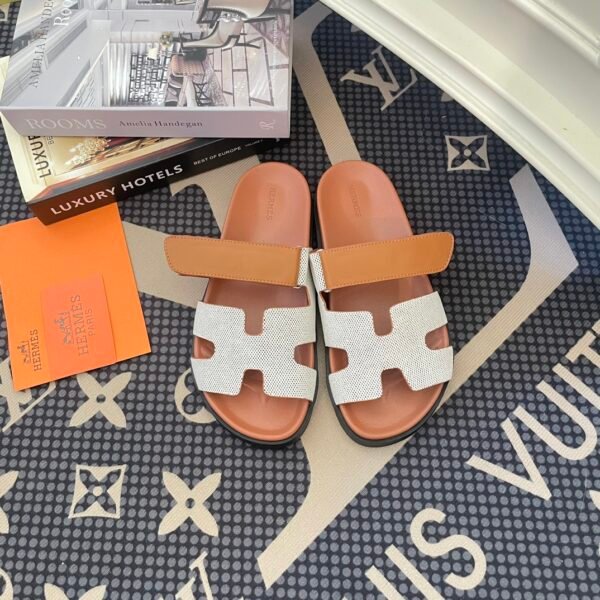 HM Izmir - Sandals