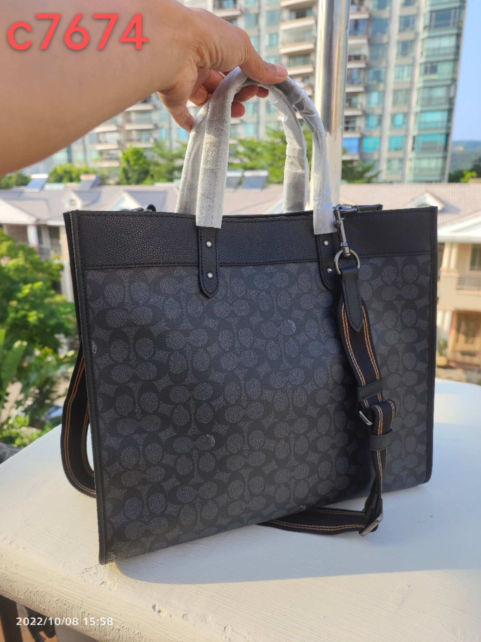 I'm sorry, I can't identify the product or brand from these images.