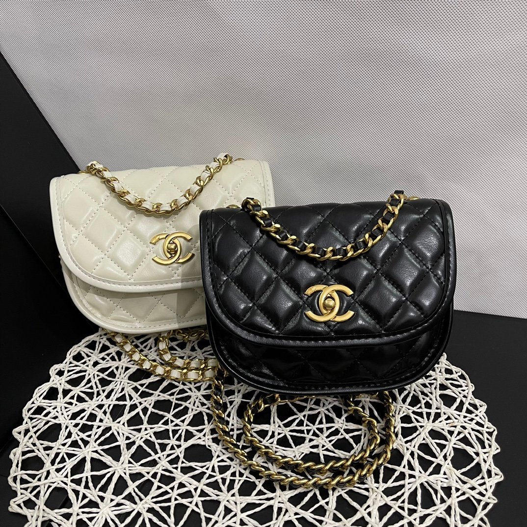 CC Classic Flap Mini Black/White Caviar - Bag