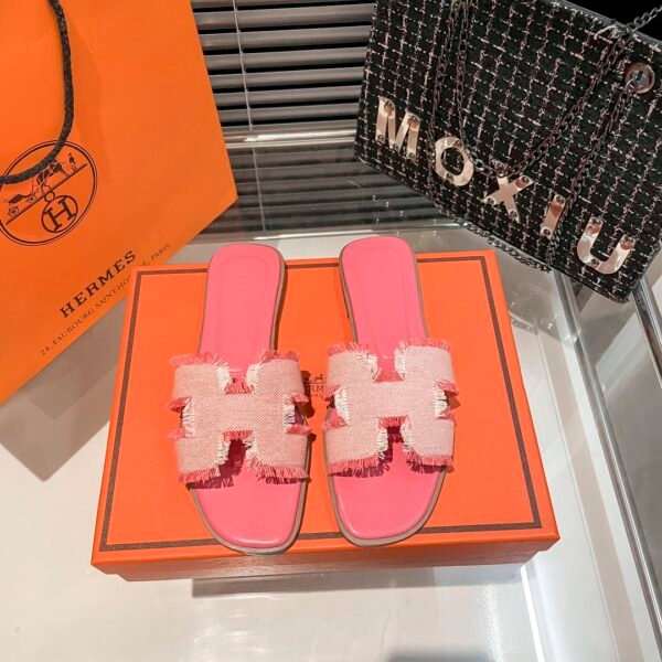 HM Oran Fringe Sandals - Slides
